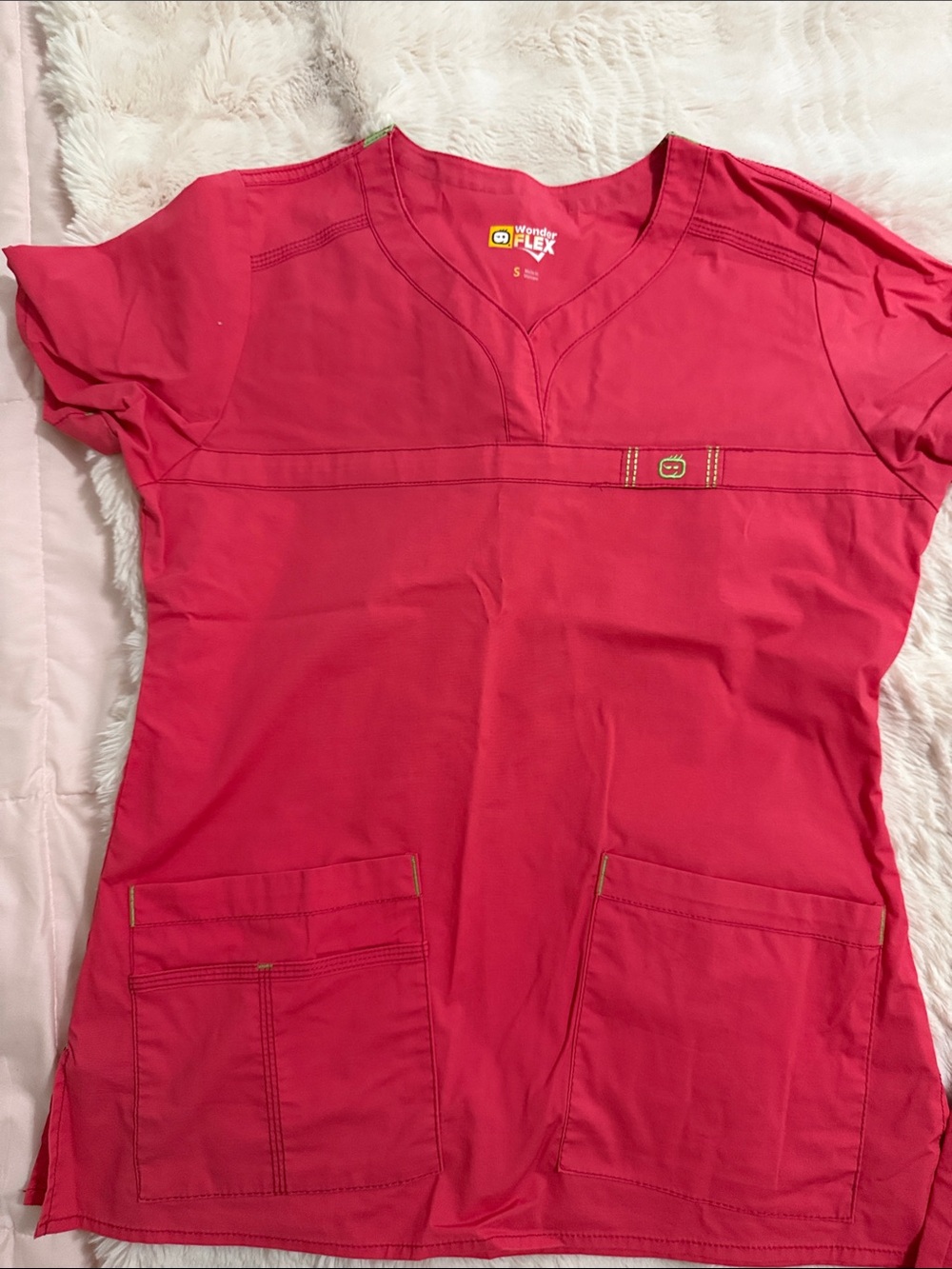 WonderWink Women's Hot Pink V-Neck Scrub Tunic